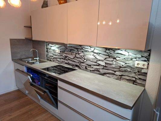 der aktuelle Mieter möchte seine Küche an die Nachmieter verkaufen