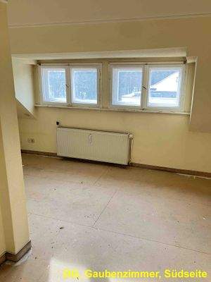 DG, Gaubenzimmer.jpg