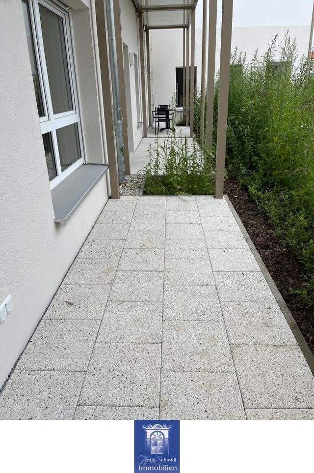 Rollstuhlgerechte Wohnung mit Fußbodenheizung, edlem Bad, moderner EBK, Terrasse! - Foto 5