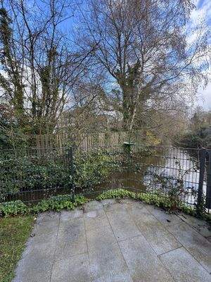 Terrasse mit Blick ins Grüne