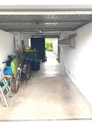 Garage mit viel Platz