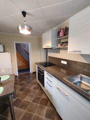 EG Küche mit Essplatz