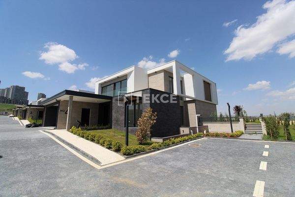Villas for Sale with Lake View in Ankara Gölbaşı
