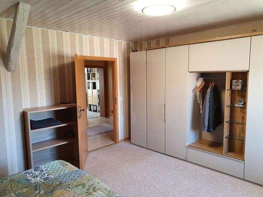 OG Schlafz. lange Stellfläche