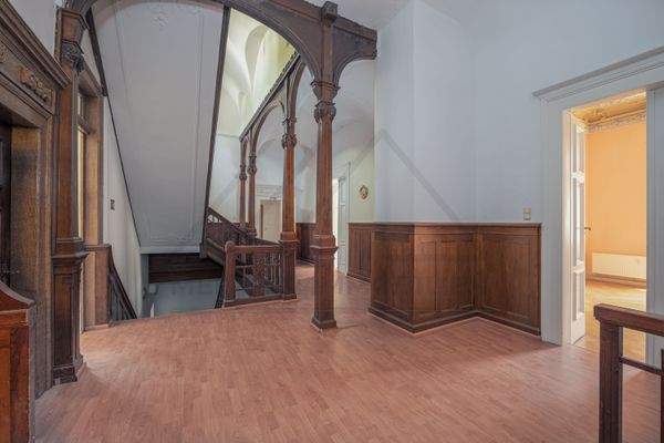 1. OG - Vorderes Treppenhaus