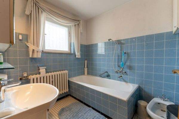 Badezimmer Erdgeschoss