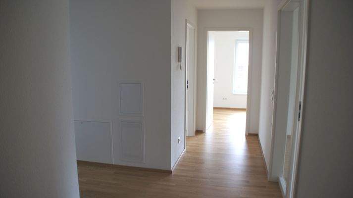 Wohnung 1 Flur.jpg