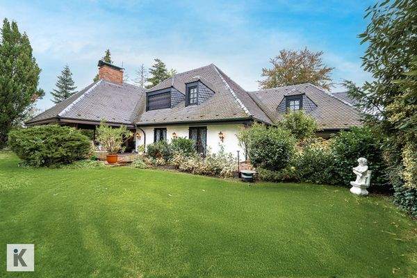 Exklusive Landhaus-Villa