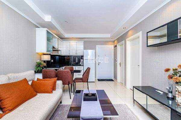 Turnkey Apartment in a Complex Close to the Sea in Alanya Antalya