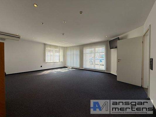 Einzelbüro (rechtsseitig)