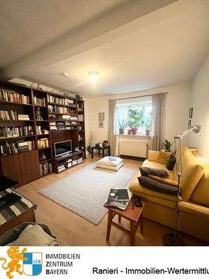 Erdgeschosswohnung - Wohnzimmer