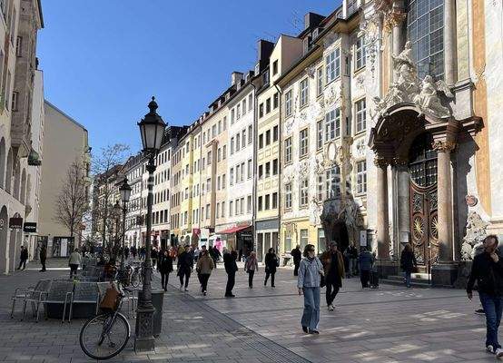 Frequentierte Fußgängerzone