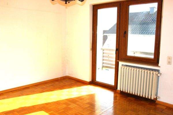 Kinderzimmer, Büro, Gästezimmer mit Zugang Balkon