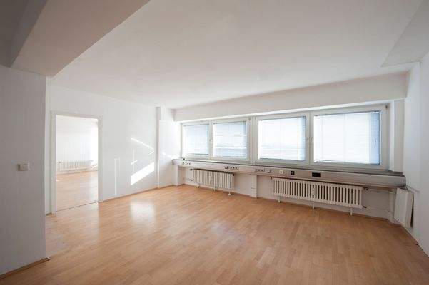 Helle Bürofläche in Düsseldorf