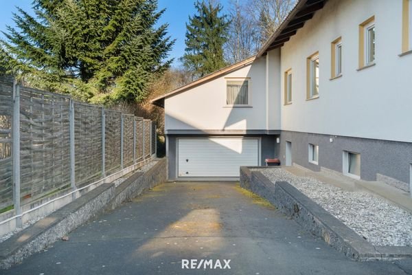 Garageneinfahrt