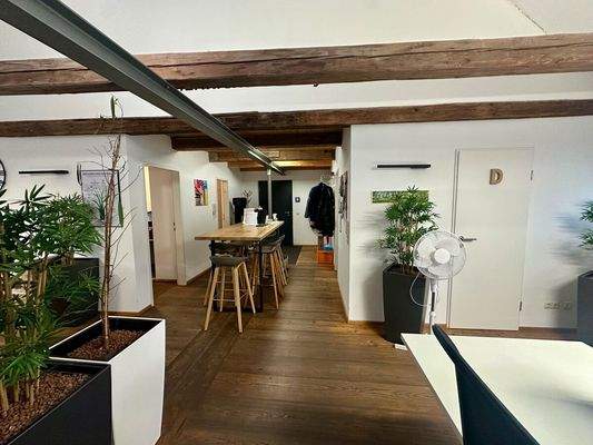 offene Bürofläche/Eingang