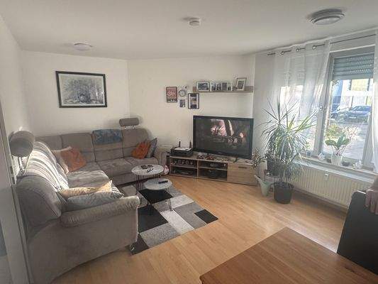 20250917_155646868_iOS