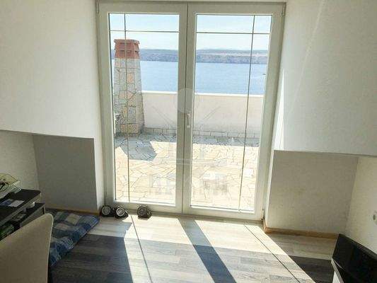 Direkter Zugang zur sonnigen Terrasse