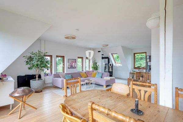 **Wohnung OG rechts 2_KBR_393