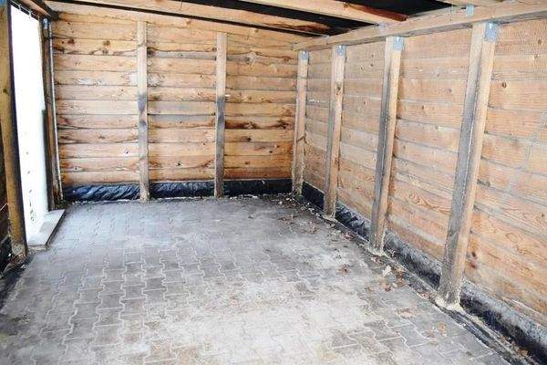 Offenstall von Innen