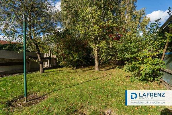 Garten hinter dem Haus