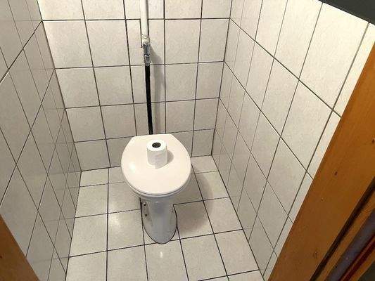 Gäste-WC im Keller