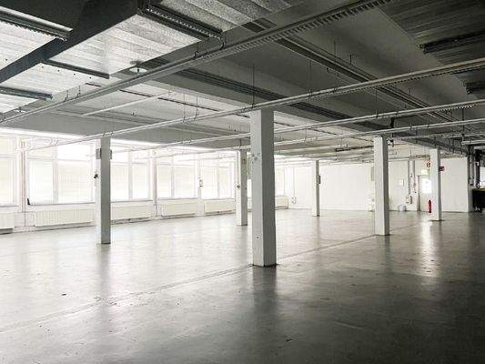 Halleninnenansicht 2