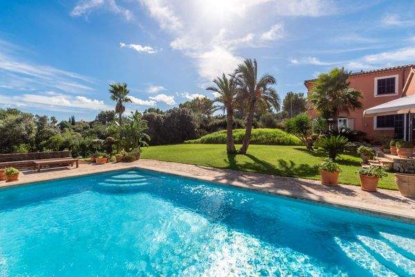 Wunderschöner Poolbereich