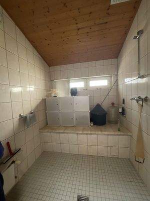 Sauna/-Gästehaus Duschraum