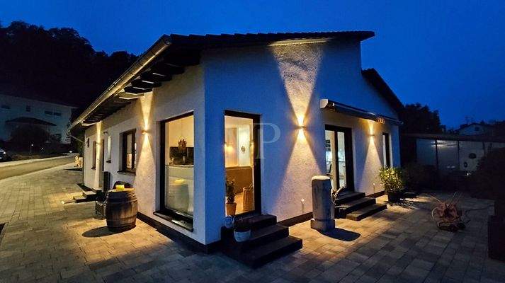 Abenddämmerung im Sommer 2025