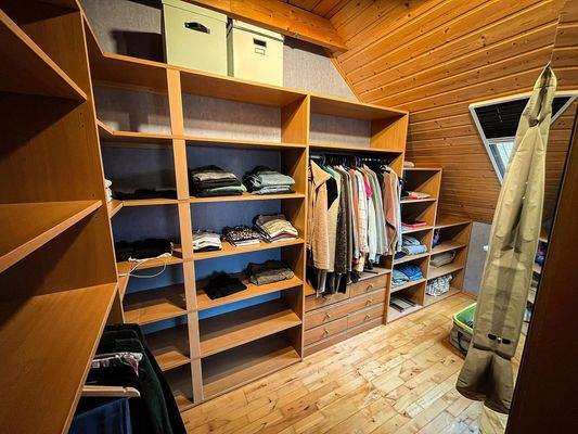 Ankleidezimmer - 2. OG.