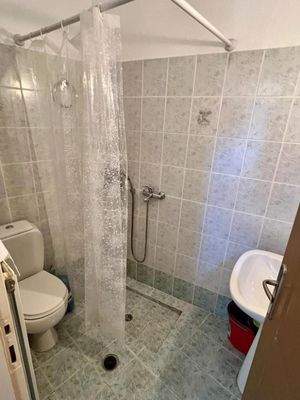 Kreta, Neapoli: Stadthaus mit Garten und Terrasse zu verkaufen