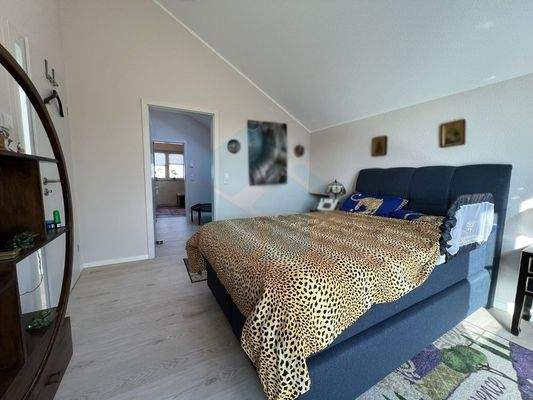 Schlafzimmer 3 Dachgeschoss Ansicht 2