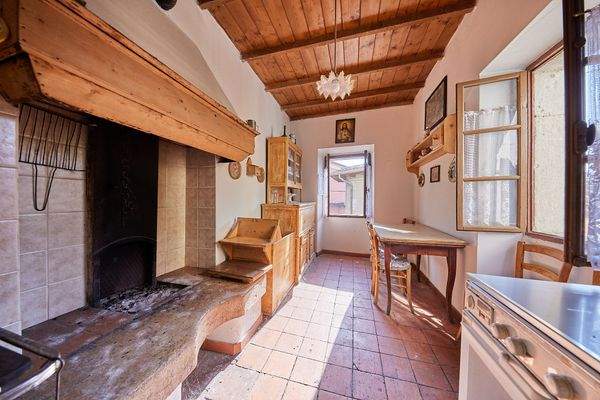 Castelletto - Via Are 19 - IDS_6950_HDR (WEB).jpg