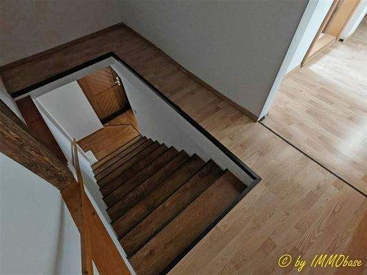 Treppenaufgang zum Dachgeschoss