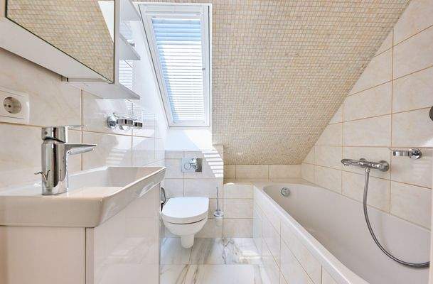 Badezimmer 1. Dachgeschoss