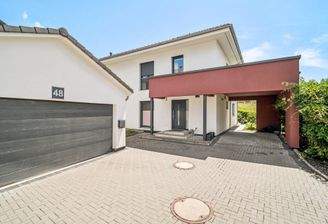 Haus Außenansicht