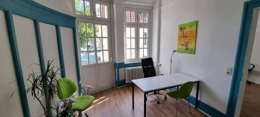 Büro mit Balkon