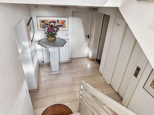 Kellerabgang zur Tiefgarage