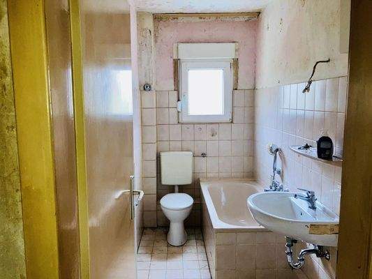 Rosenstraße 19 EG - Bad