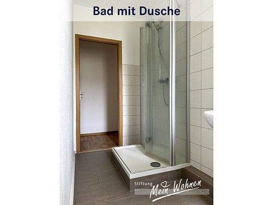 Bad mit Dusche