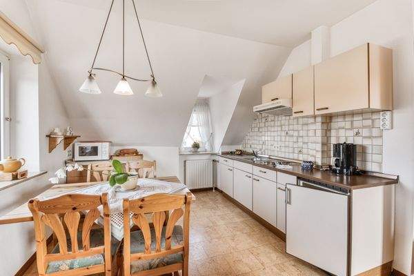 Essbereich, Küche FeWo rechts OG