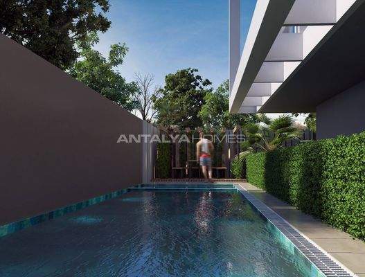 Flats in Complex with Swimming Pool in Antalya Muratpasa