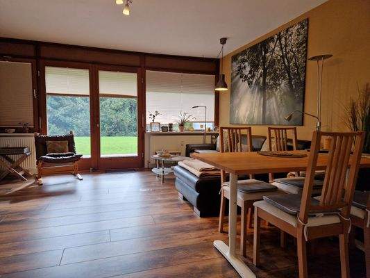 Wohnraum mit Schrankbett