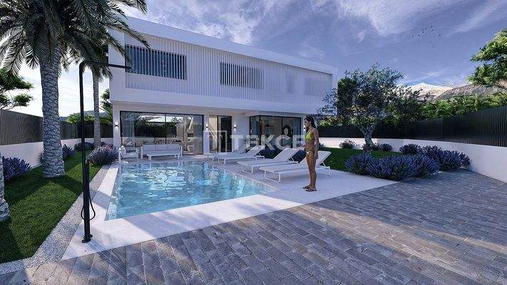 Detached Villas with Pool Near the Beach in La Marina San Fulgencio