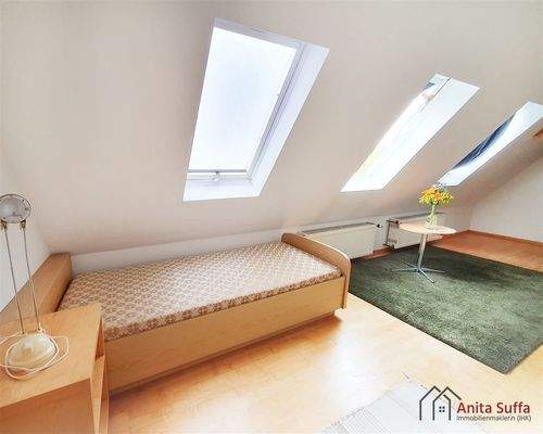 Einzelzimmer DG (Beispiel)