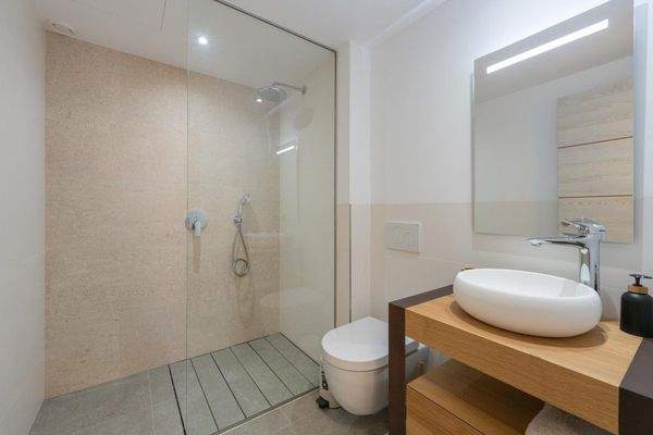 Neubau-Reihenhaus mit Bergblick zum Verkauf in Fornalutx, Mallorca