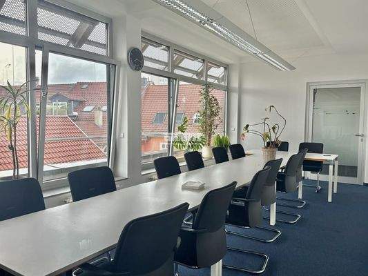 Innenansicht möbeliert 