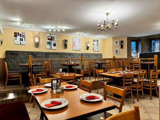 Gastraum ggf. Raucherlounge