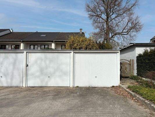 Außenansicht der Garage